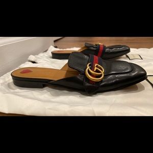 Gucci web trimmed black leather slide
